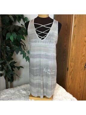 Maurices 24/7 Crisscross V-Neck Sleeveless Tunic Top Gray Tie-Dye Size Large
